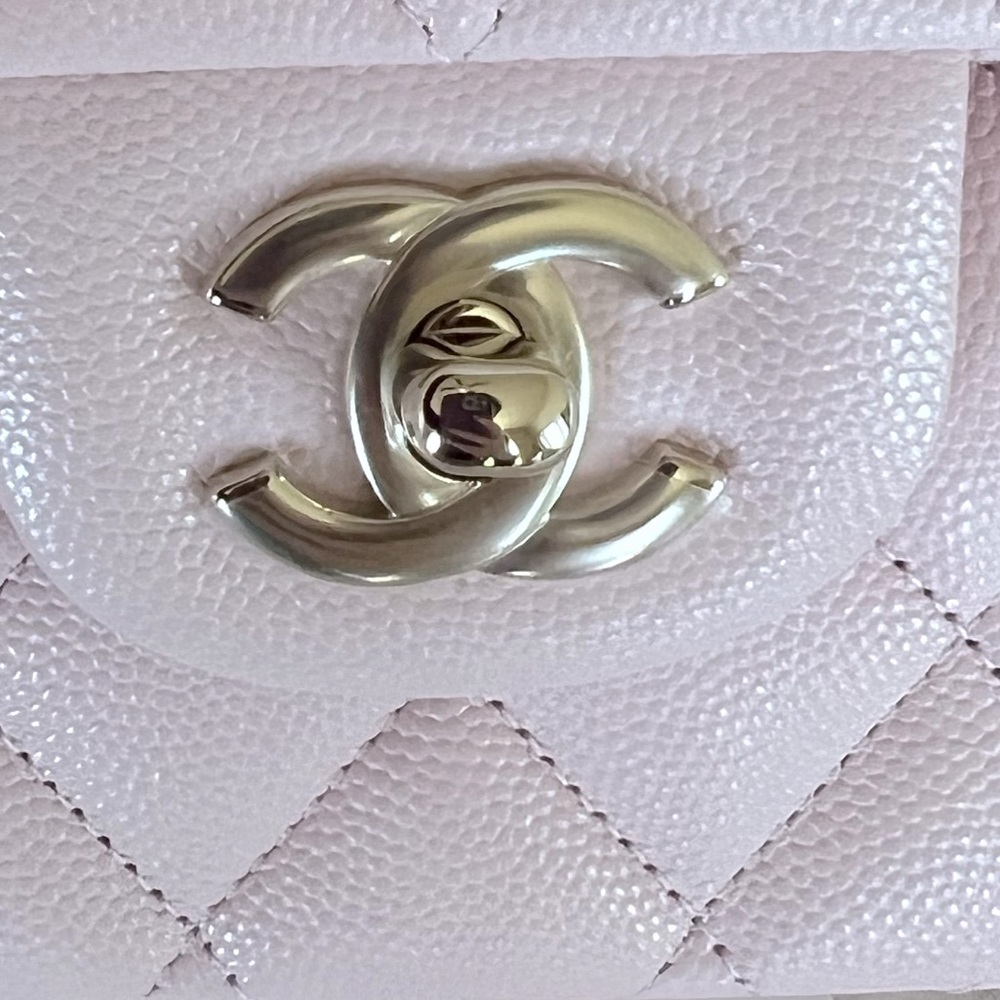 🎁 CHANEL Classic Double classic flap 22S rose Clair light pink ( Caviar) - Picture 3 of 16